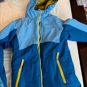 Lands End Hooded Ski Jacket. 2 layer ski jacket with fleece inside
